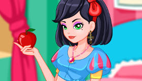 play Teen Snow White Dress Up