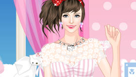 Hello Kitty Dress Up Girl