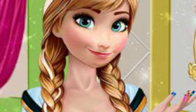 play Anna Frozen Manicure