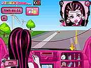 play Draculaura'S Sweet 1600 Drive