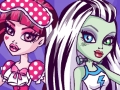 play Monster High Sorority House