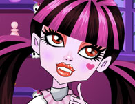 play Draculaura'S Sparkling Lipstick Makeup