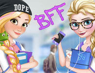 play Elsa And Rapunzel: College Girls