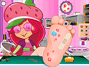 play Strawberry Shortcake Foot Injuries!
