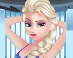 play Elsa At The Tanning Salon