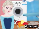 play Elsa Ironing Clothes