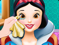 play Snow White Eye Treatment