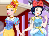 play Cinderella And Snow White Matching Outfits