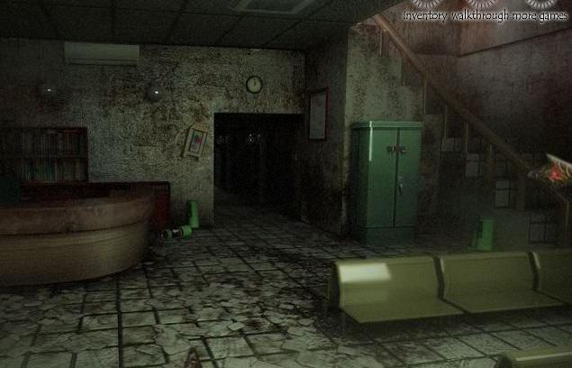 play Old Hospital Escape