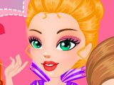 play Princess Castle Clean Up Kissing