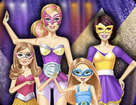 play Super Barbie Dance
