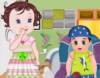 play Baby Lisi Newborn Dress Up