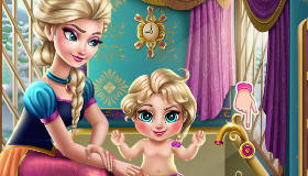 play Elsa And Her Daughter