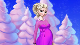 play Future Mom Salon Elsa