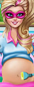 play Super Barbie Maternity Doctor