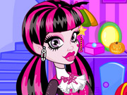 play Draculaura'S Blood Hunt