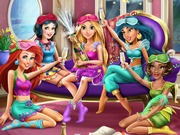 play Disney Princesses Pyjama Party