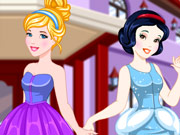 play Cinderella And Snow White Matching Outfits