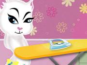 play Angela Ironing Clothes