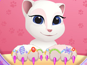 play Little Angela Great Manicure