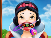 play Snow White Throat Doctor