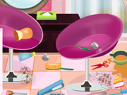 play Pregnant Women Cleaning The Salon