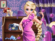 play Elsa Magic House