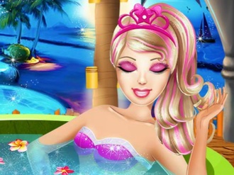 play Barbie Superhero Beauty Spa