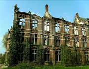 play Abandoned Kasteel Van Mesen Castle