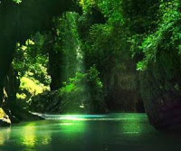 play Escape From Pangandaran Green Canyon