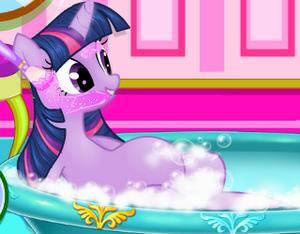 play Pregnant Sparkle Spa