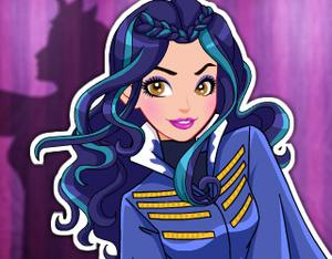 play Descendants Evie Dress Up