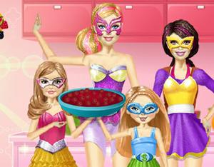 play Barbie Family Cooking Berry Pie
