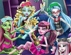 play Monster Pyjama Party