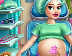 play Mommy Pregnant Check-Up