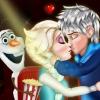 Elsa And Jack Cinema Kissing