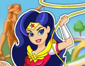 play Wonder Woman Dress Up