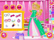 play Princess College Fashion Challenge