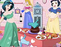 Pregnant Princess Party Clean Up