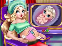 play Apple White Pregnant Check-Up