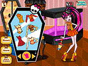 play Draculaura Thanksgiving Total Makeover