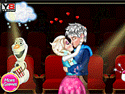 play Elsa And Jack Kissing