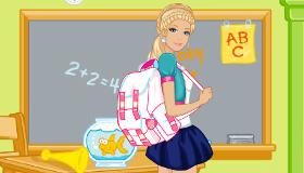 play Barbie Back To College
