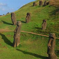 play Escape From Easter Island