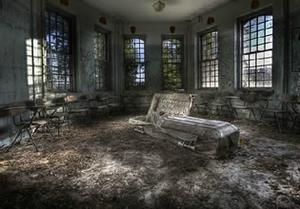 play Escape From Waverly Hills Sanitorium