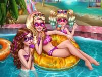 play Super Barbie Pool Party