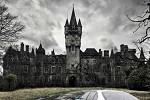 play Abandoned Castle Azriel