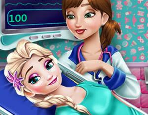 play Elsa Resurrection Emergency