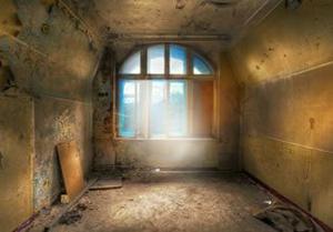 play Dilapidated Hosptial Escape