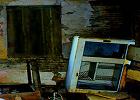 play Old Dilapidated House Escape
